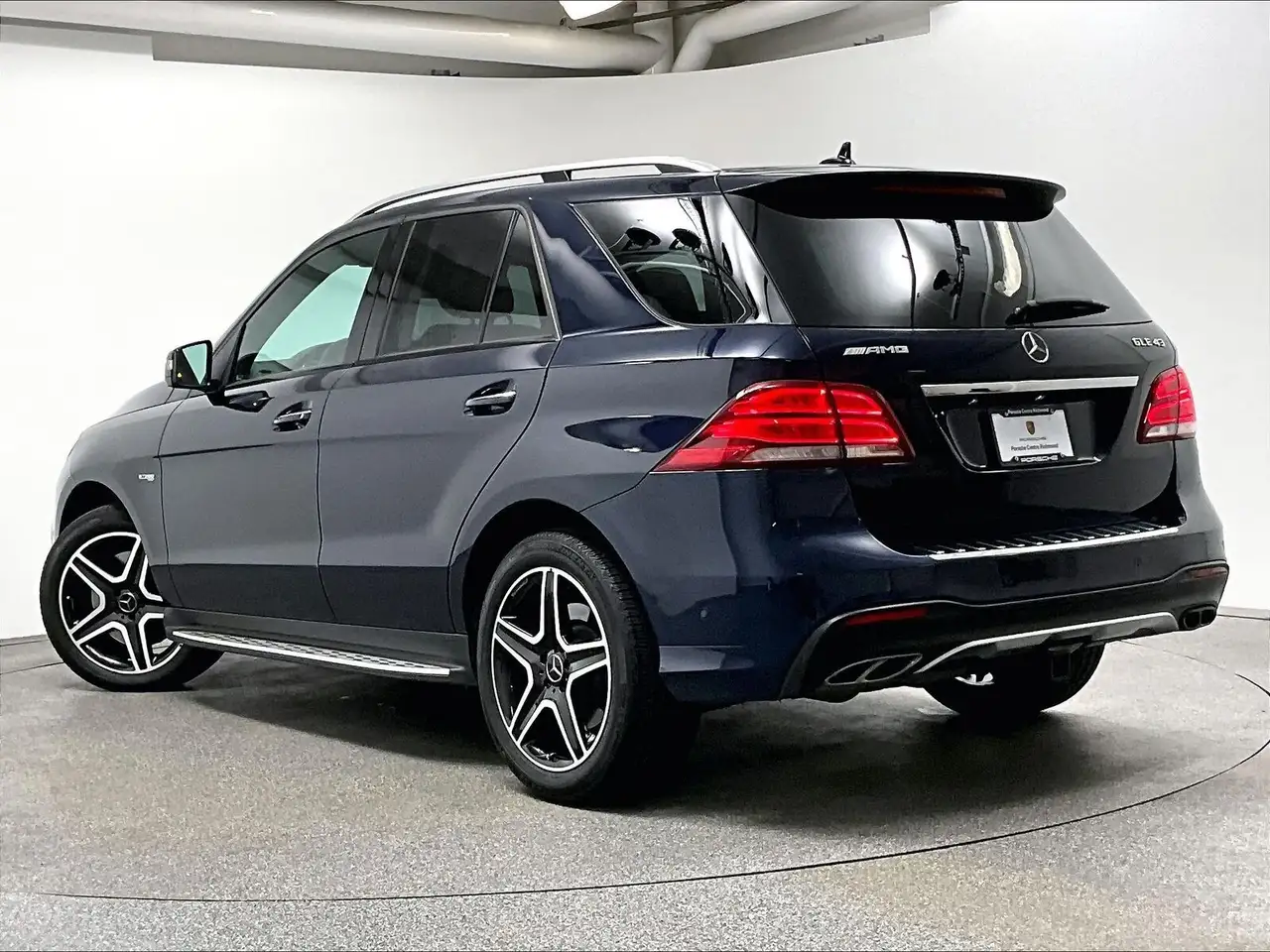 Mercedes-Benz GLE photo Mercedes-Benz GLE
