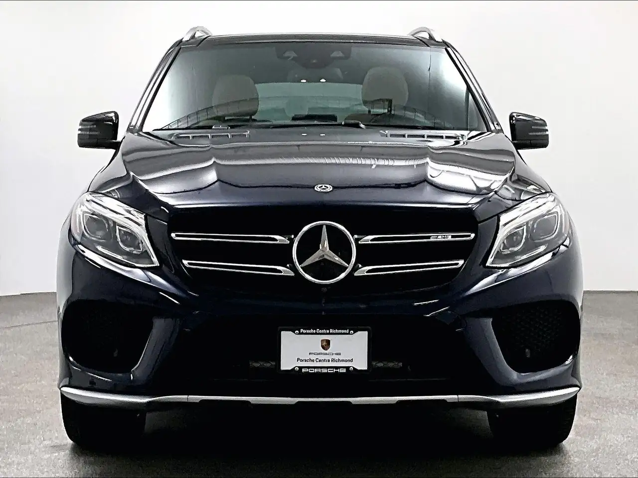 Mercedes-Benz GLE photo Mercedes-Benz GLE