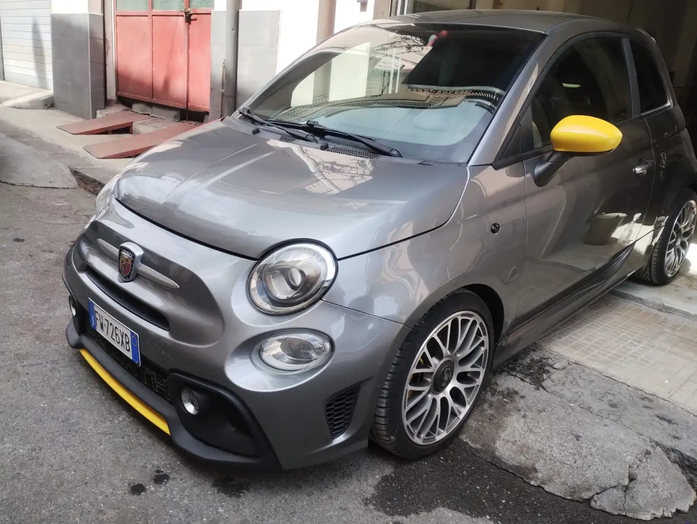 Abarth 500 1.4 16v turbo t-jet 135cv - 2