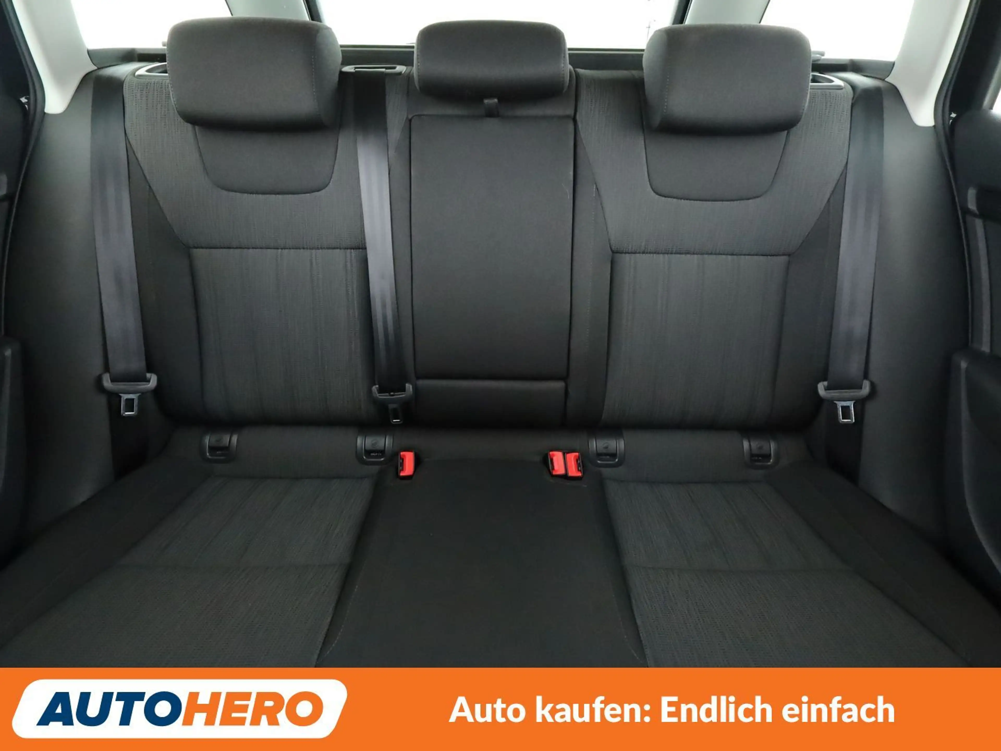 Skoda Octavia 1.4 TSI Style *NAVI*PDC*SHZ*TEMPO*ALU*KLIMA* — photo 15