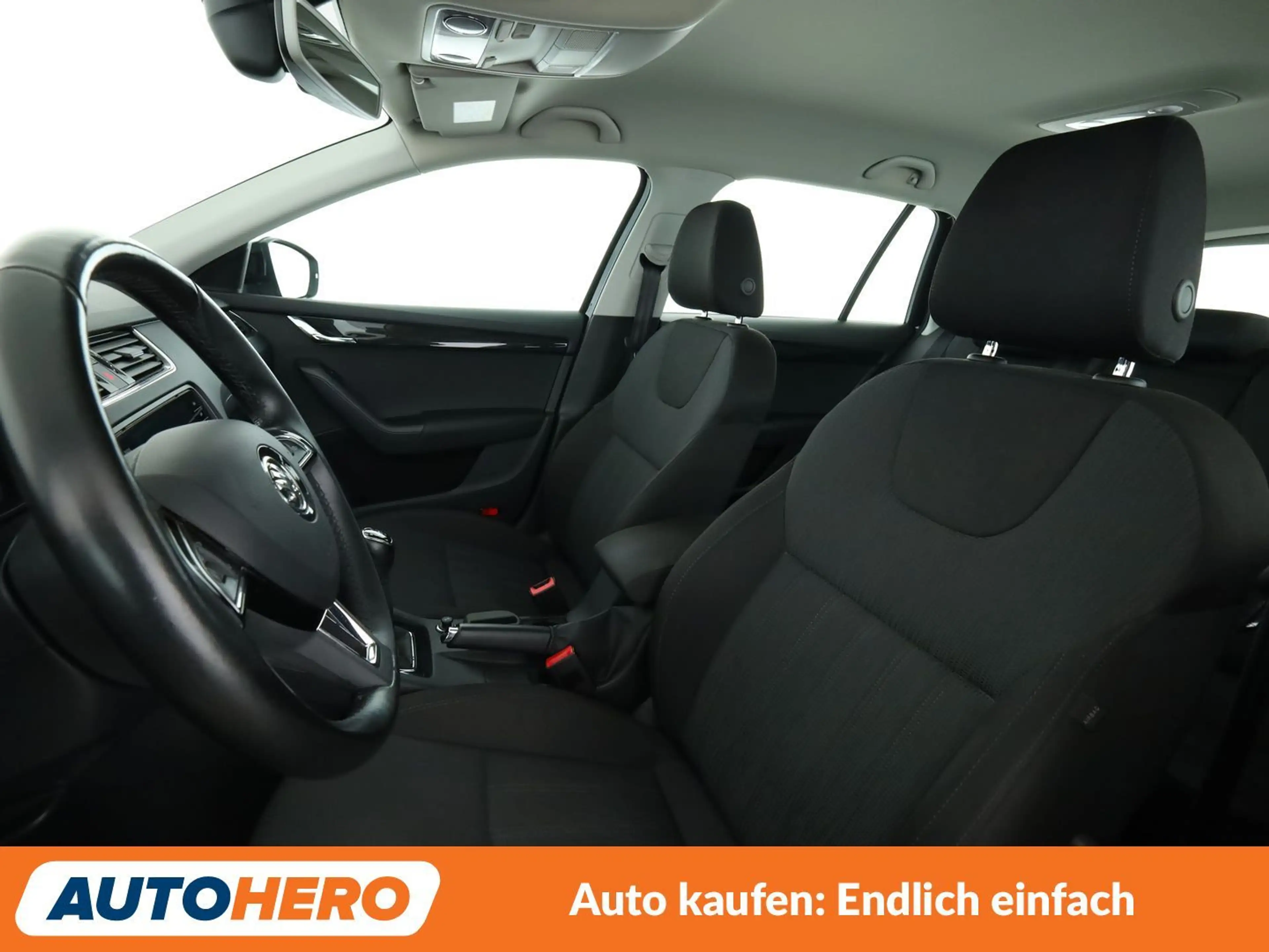 Skoda Octavia 1.4 TSI Style *NAVI*PDC*SHZ*TEMPO*ALU*KLIMA* — photo 10