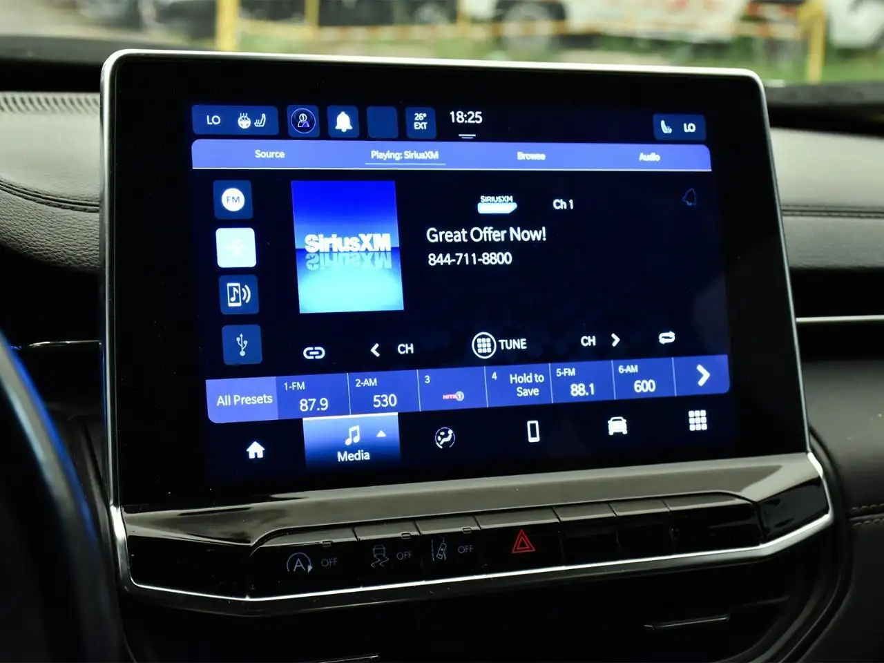 Jeep Compass photo Jeep Compass