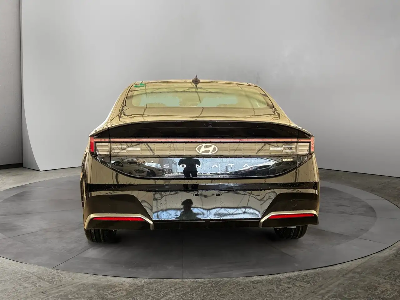 Hyundai SONATA снимка Hyundai SONATA