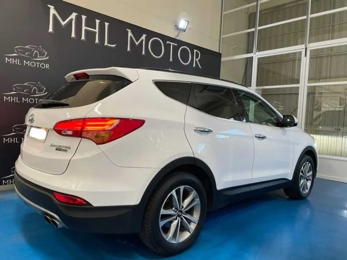 Hyundai SANTA FE 2.2CRDi 4x4 Tecno 7s Blanco - 2