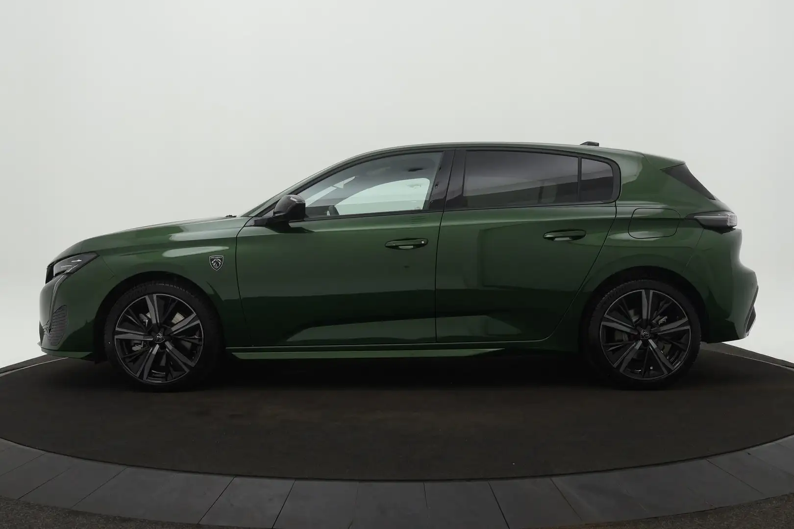 Peugeot 308 1.6 Plug-in HYbrid 180pk GT | Navigatie | Camera | Groen - 2