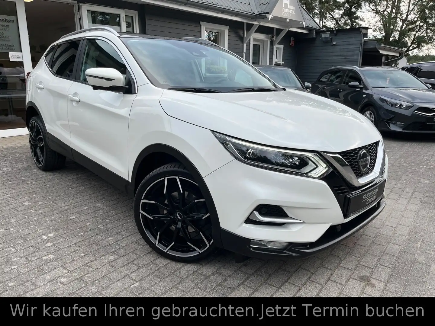 Nissan Qashqai Akari Aut.Leder+Panorama Weiß - 1