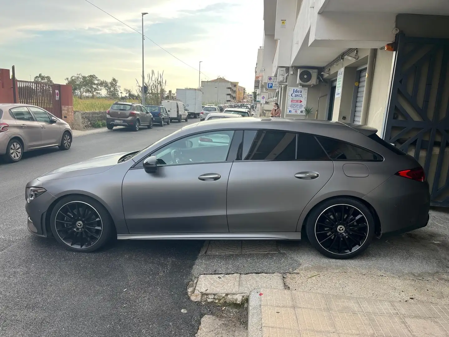 Mercedes-Benz CLA 200 CLA Sh.Brake - X118 Shooting Brake d Premium auto Grigio - 1