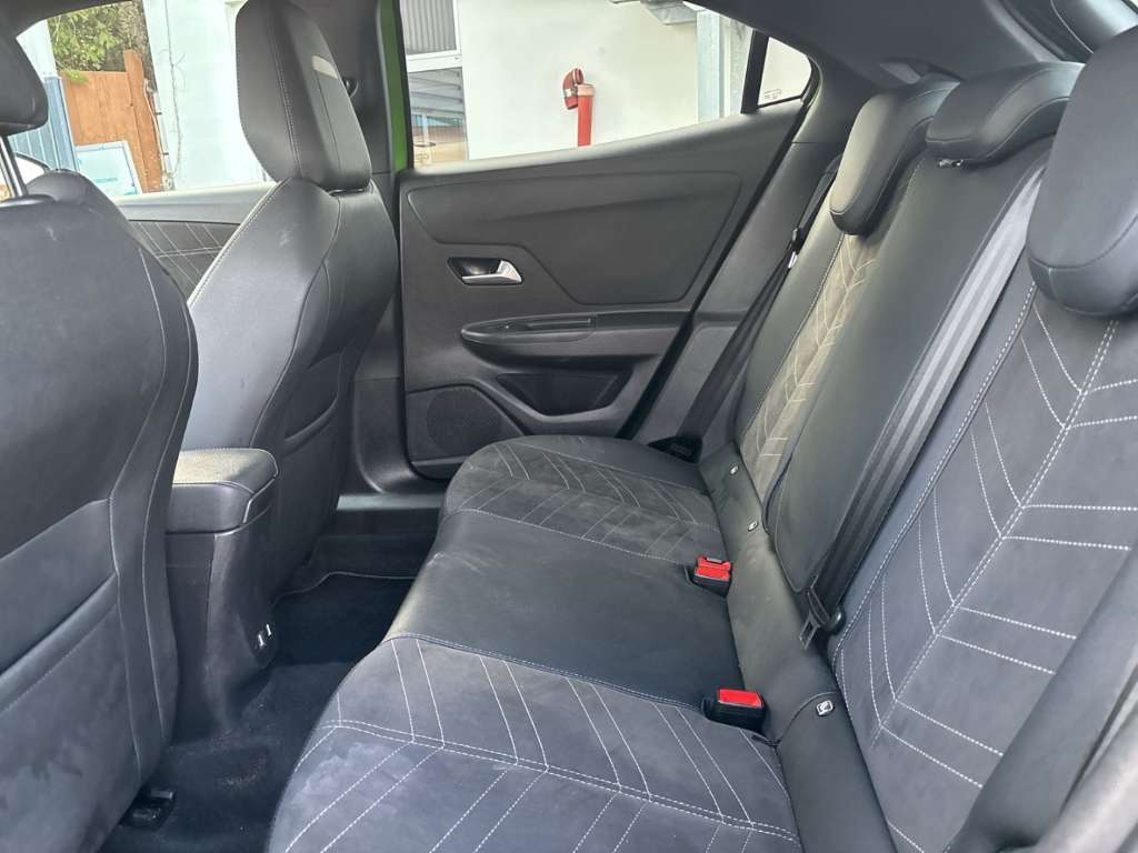 Opel Mokka E