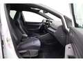 Volkswagen Golf VIII Variant 2.0 TDI R-Line "Black Style" Weiß - thumbnail 26