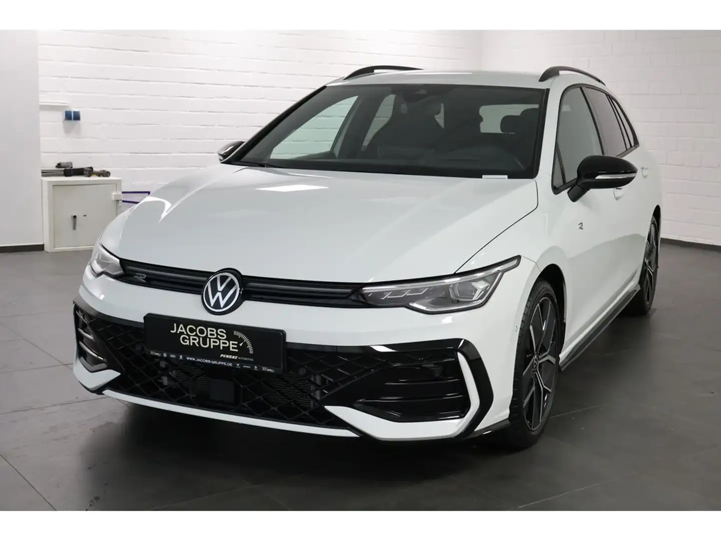 Volkswagen Golf VIII Variant 2.0 TDI R-Line "Black Style" Weiß - 2