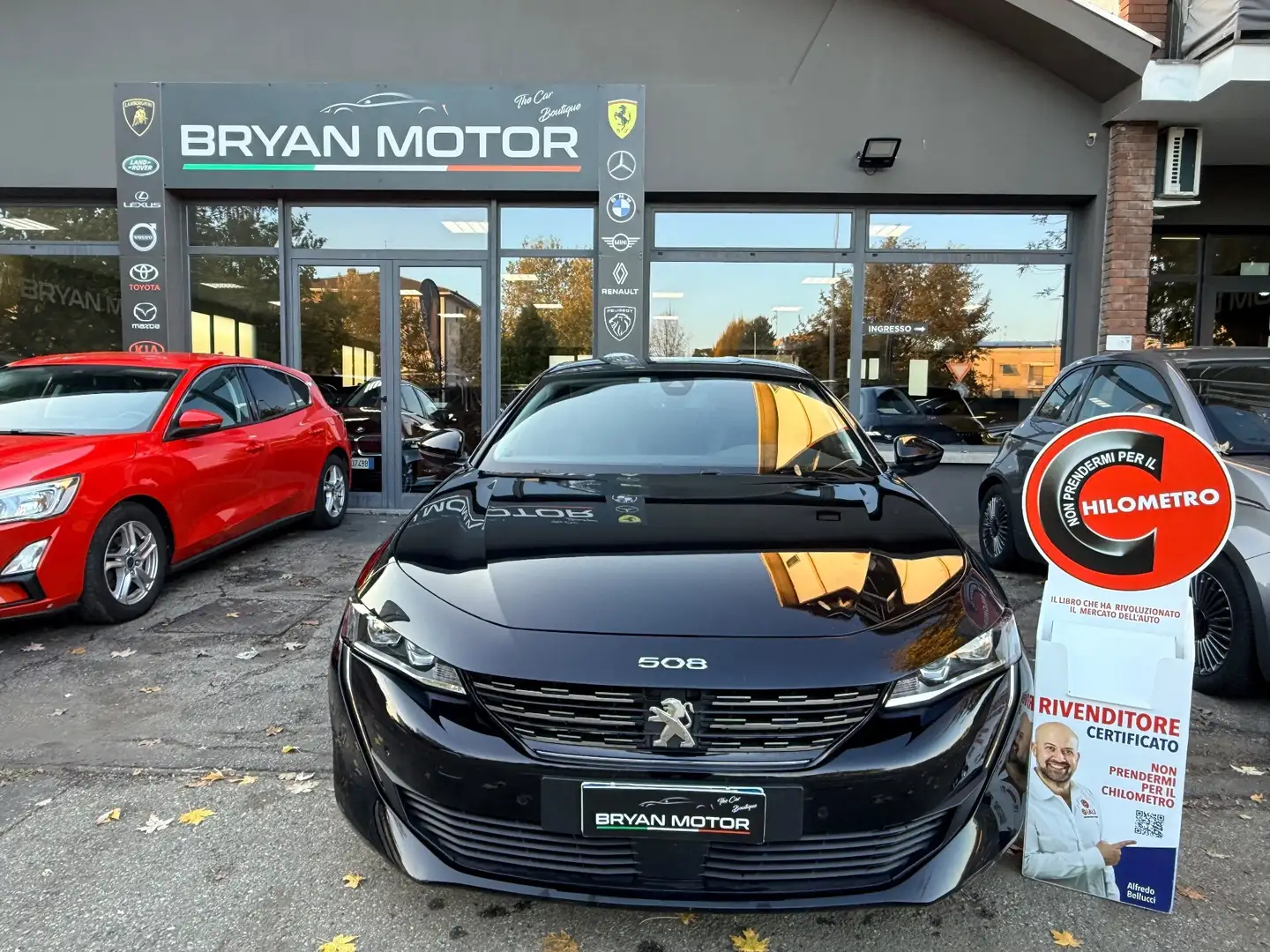 Peugeot 508 508 Plug-in Hybrid 225 e-EAT8 Allure Pack Black - 2