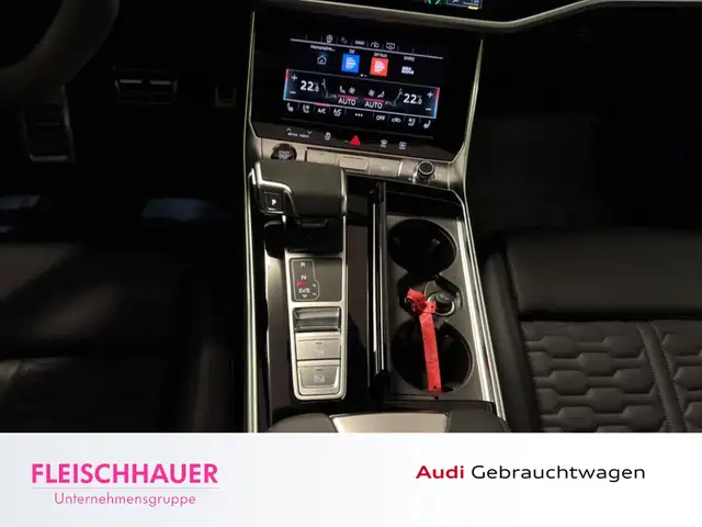 Audi RS6 view 15