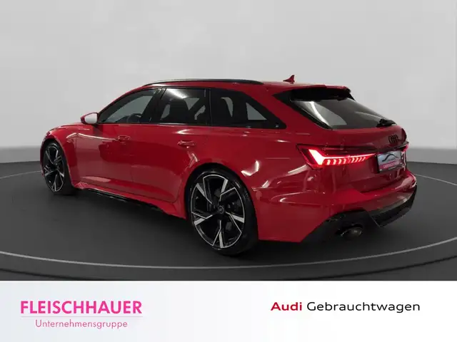 Audi RS6 view 4