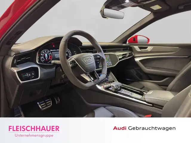 Audi RS6 view 9
