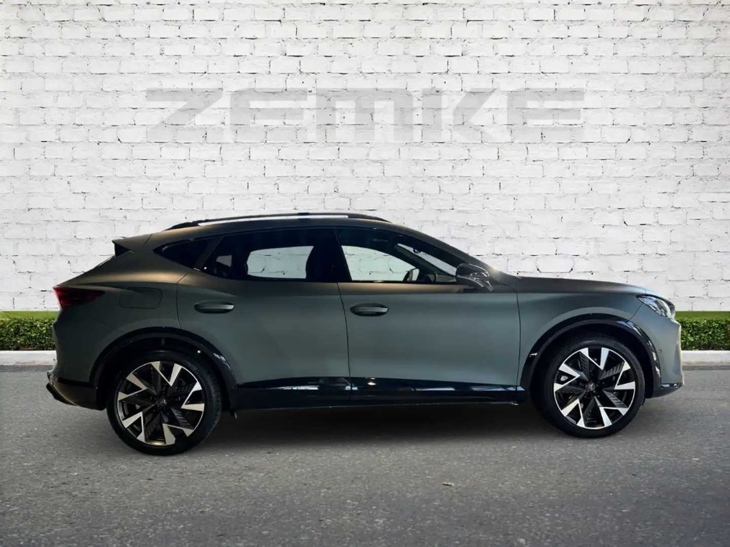 CUPRA Formentor VZ 2.0 TSI 245 kW 4Drive AD El. Panodach Navi Grau - 2