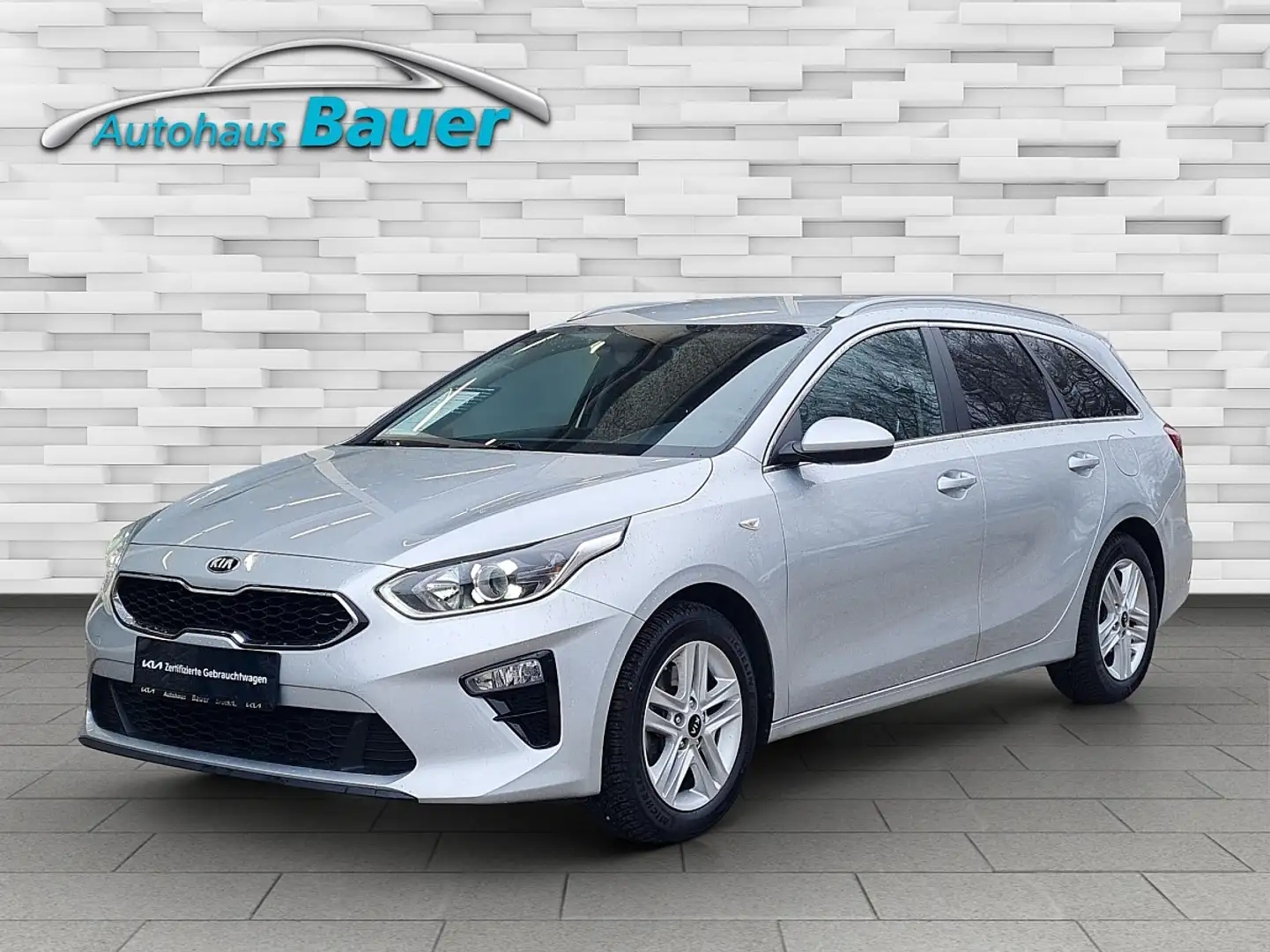 Kia Ceed SW / cee'd SW ceed SW 1,4 MPI Silber Silber - 1