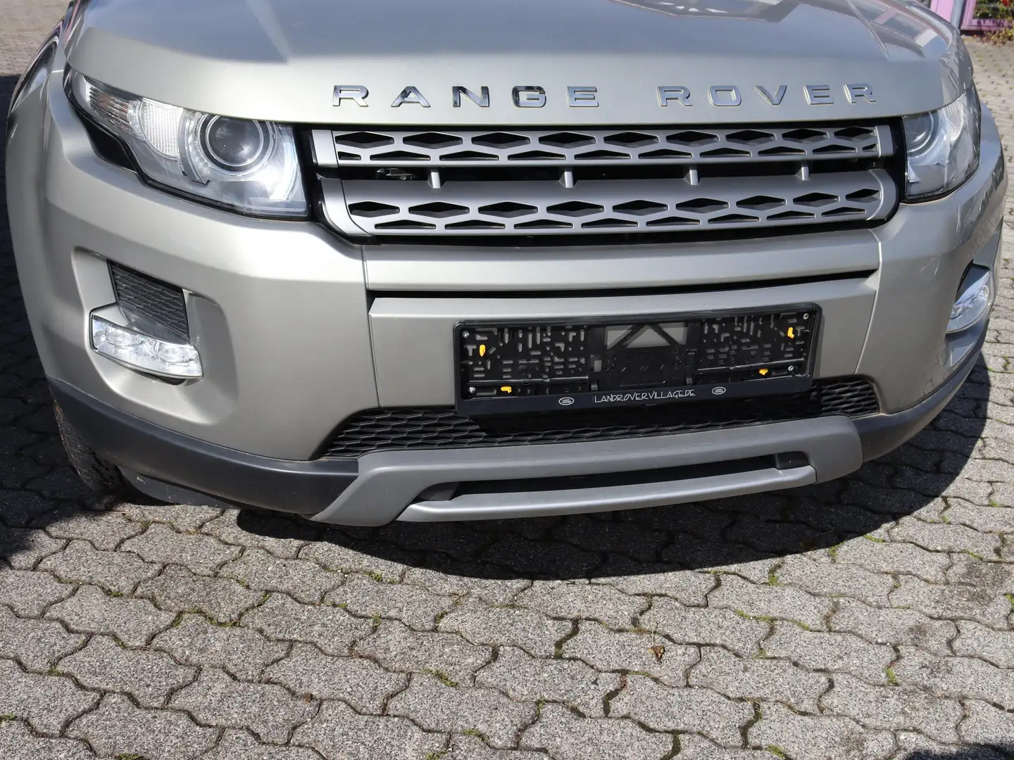 Land Rover Range Rover Evoque Pure Beige - 1