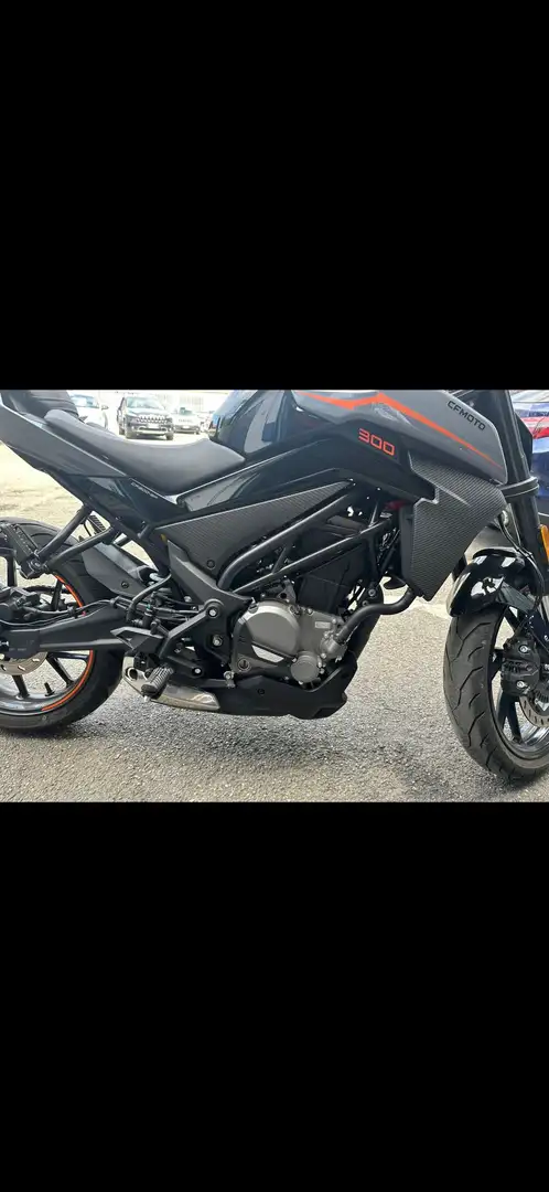 CFMOTO - 1