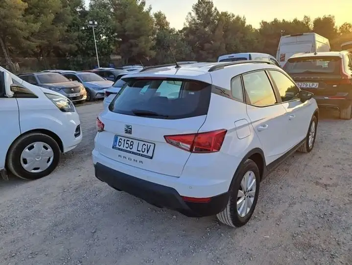 SEAT Arona 2020, foto 5