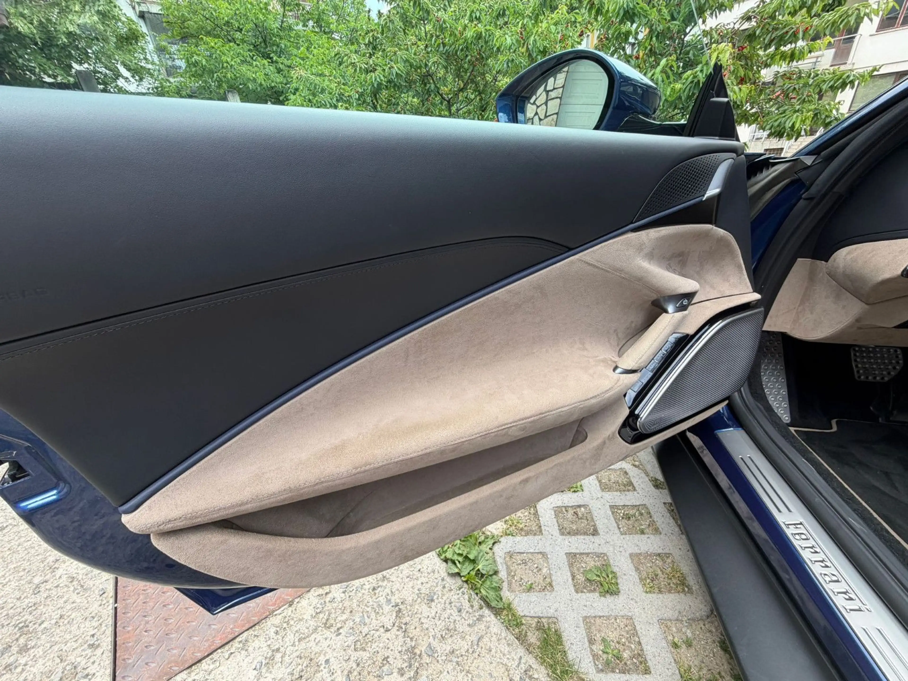 Ferrari Roma 3.9 T V8 DCT Matrix Magneride JBL — photo 15