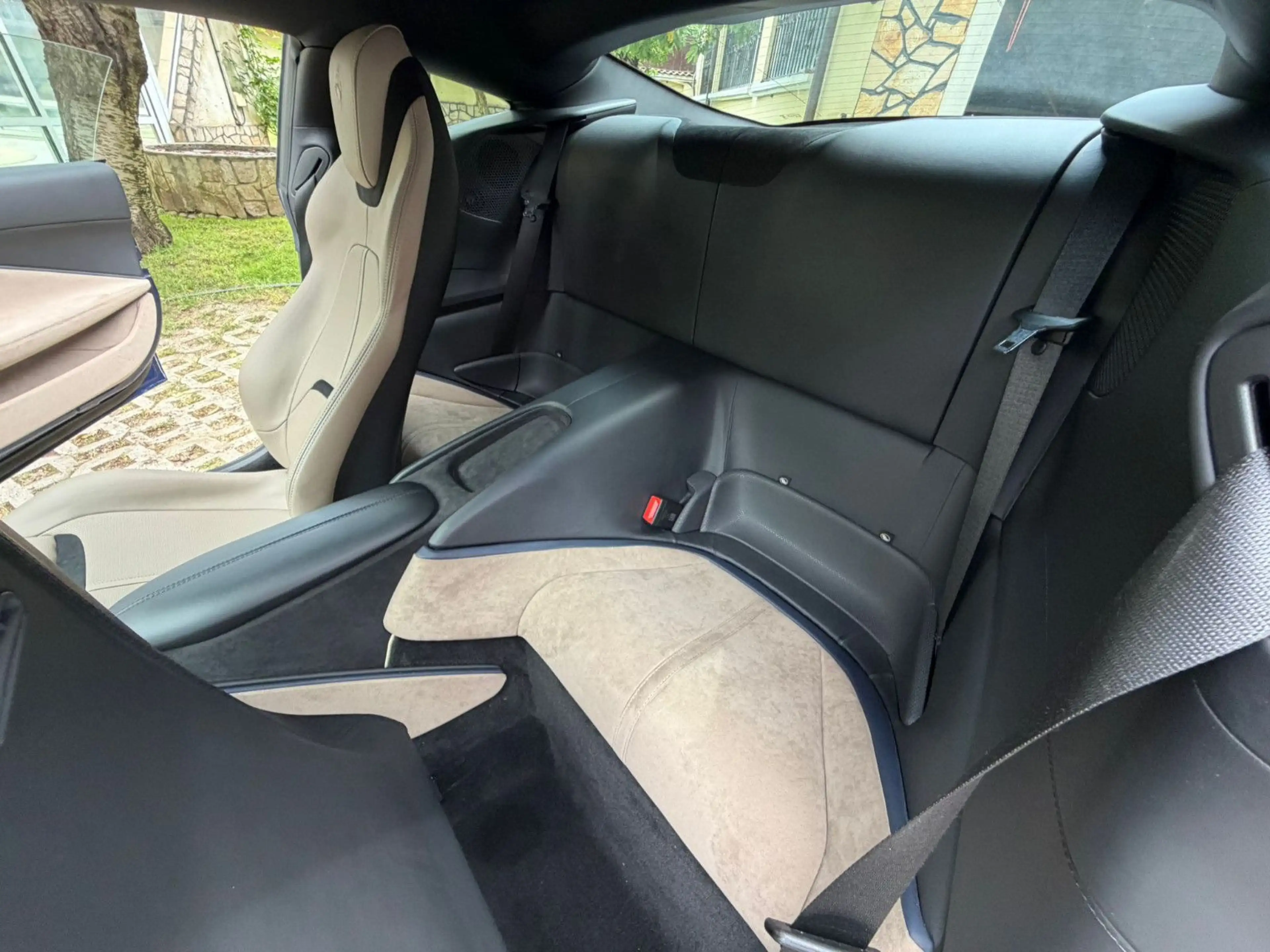 Ferrari Roma 3.9 T V8 DCT Matrix Magneride JBL — photo 14
