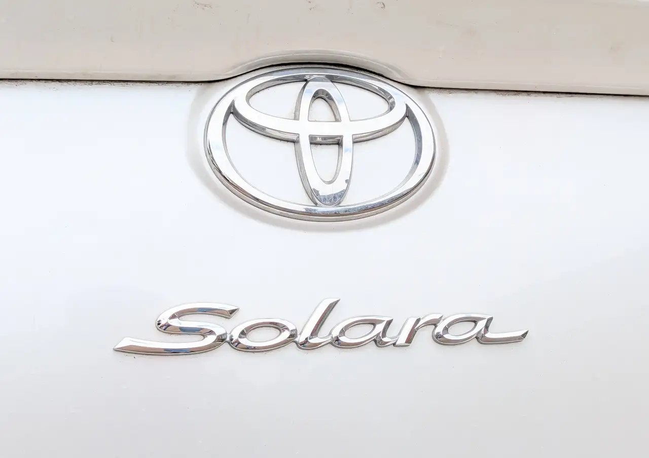 Toyota Camry снимка Toyota Camry