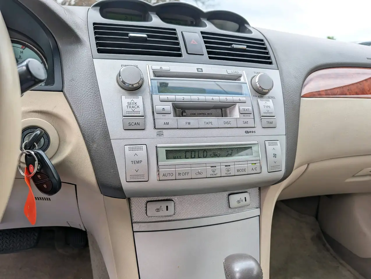 Toyota Camry снимка Toyota Camry