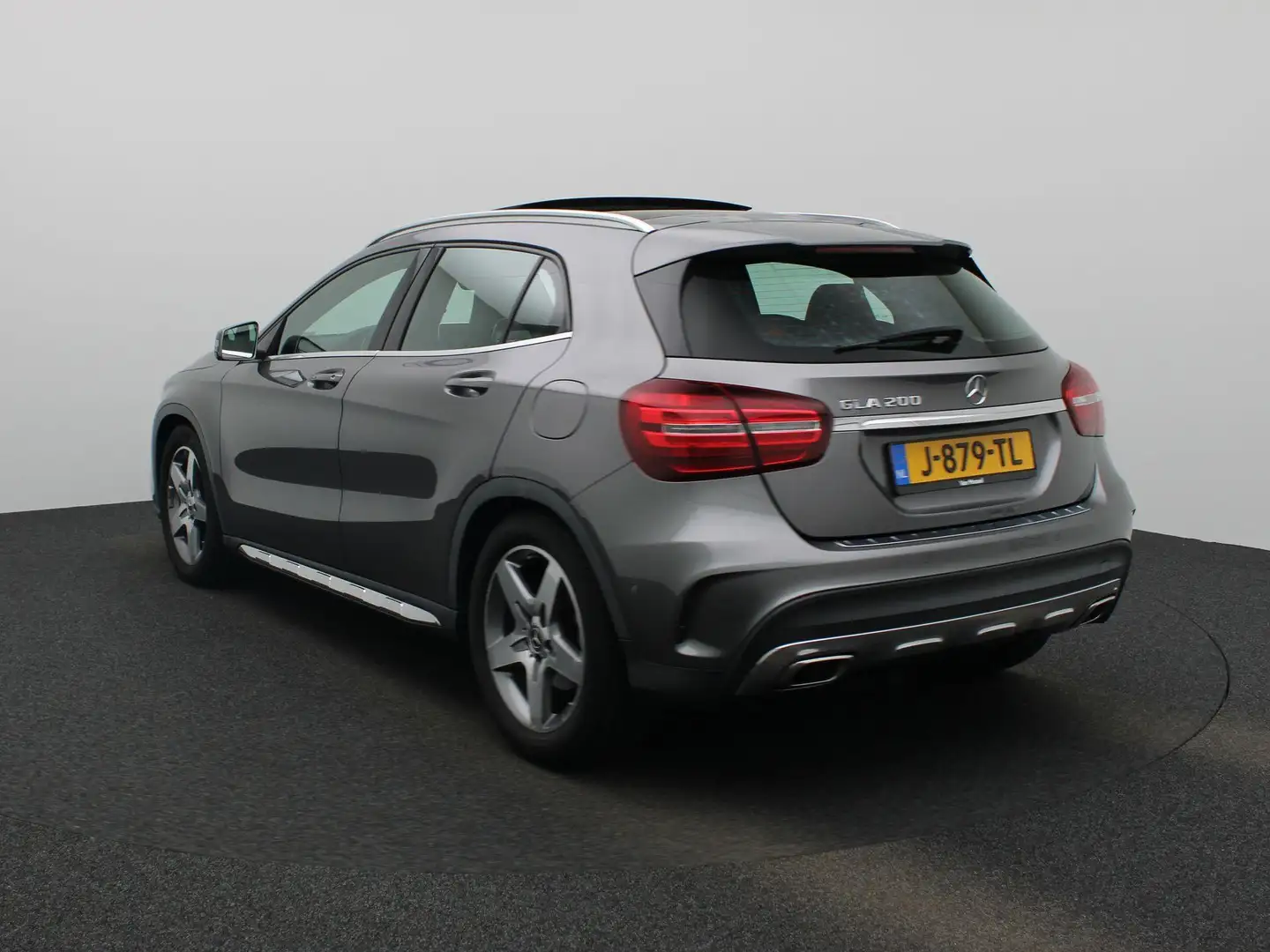 Mercedes-Benz GLA 200 Premium Plus | Airconditioning | Panoramadak | Sto Gris - 2