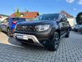 Dacia Duster TCe 100 LPG Celebration Zwart - thumbnail 1