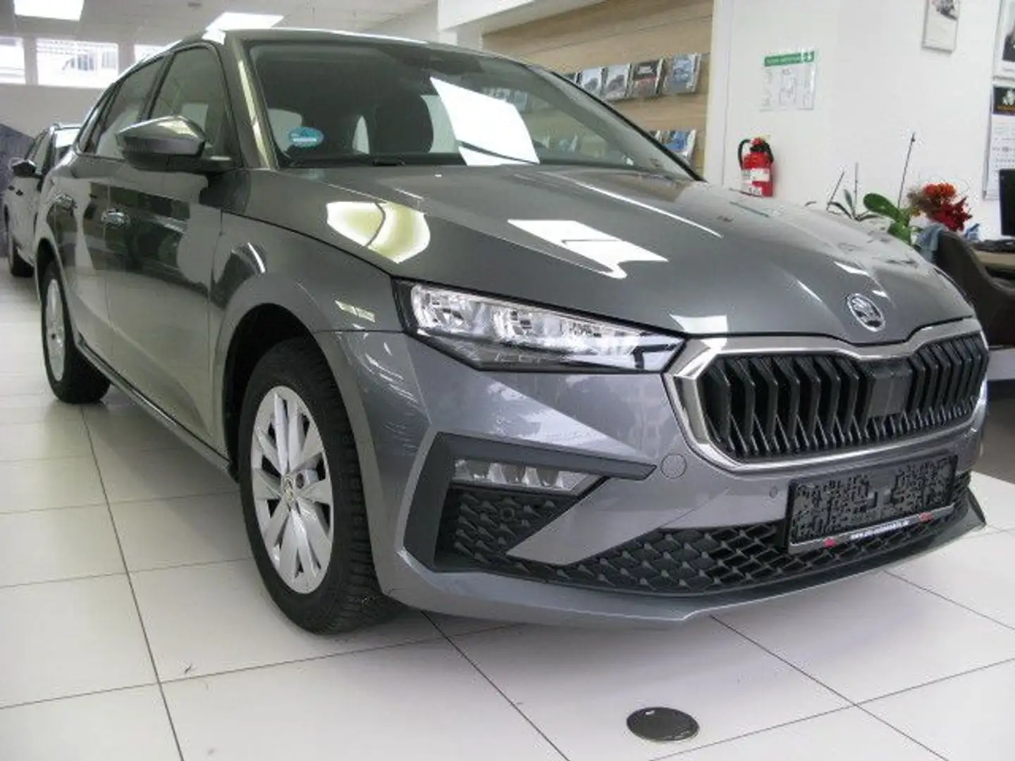 Skoda Scala 1.5 TSI ACT Selection*Navi+Kamera+Virtual* Gris - 1