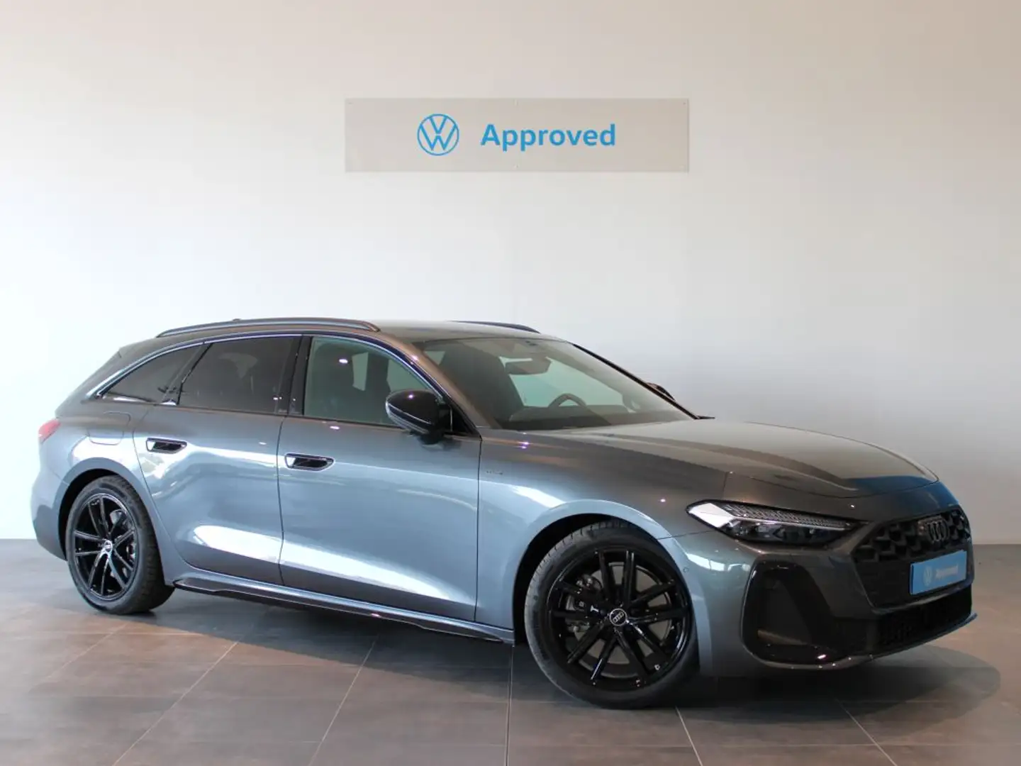 Audi A5 Avant e-hybrid Black line quattro S tronic Gris - 1