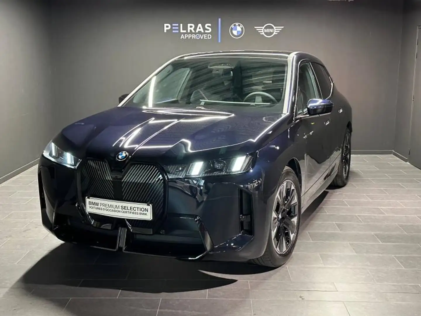 BMW 540 xDrive45 408ch M Sport Noir - 1