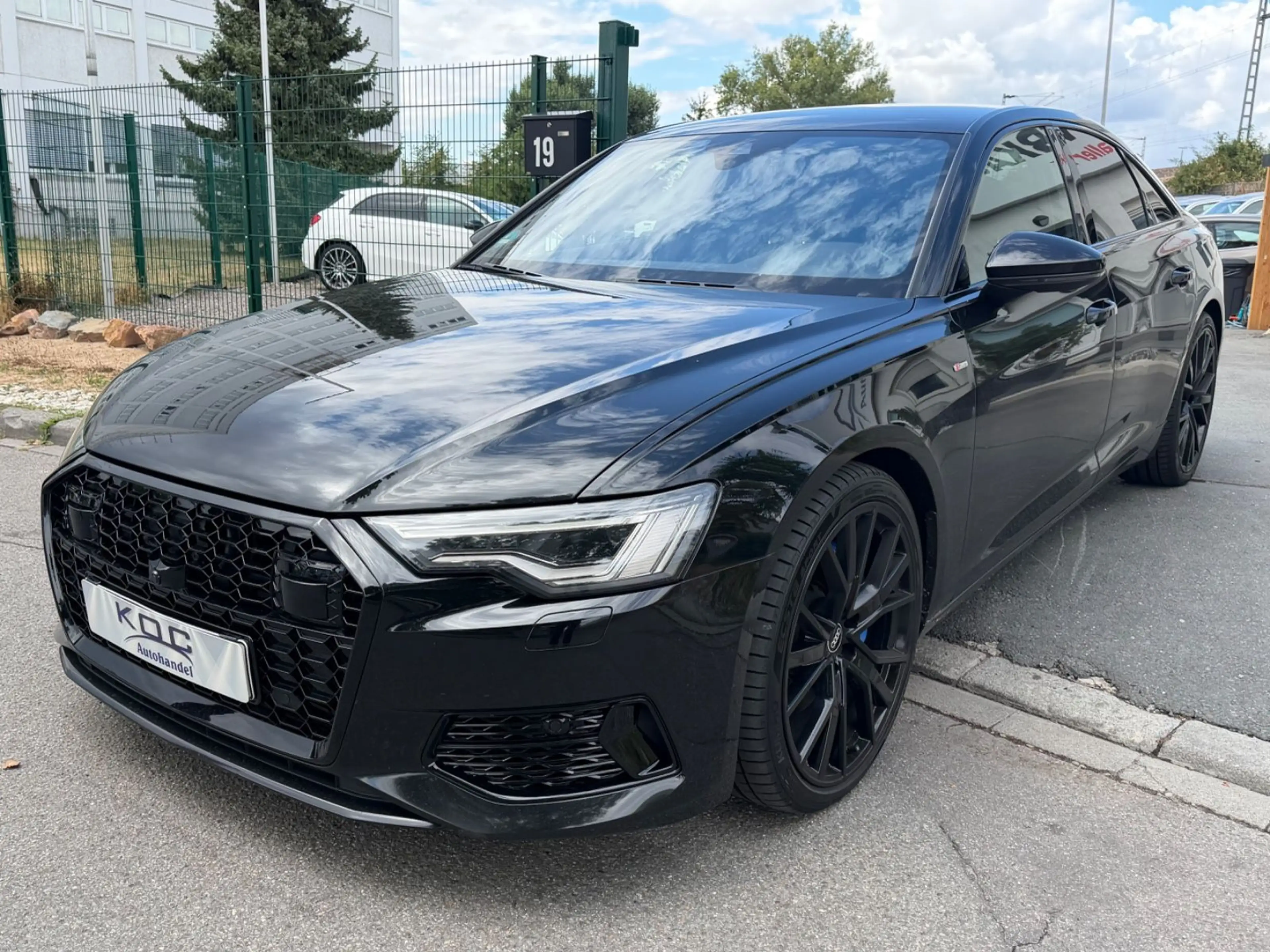 Audi A6 Lim. 45 TDI Quattro Sport S-Line — photo 3