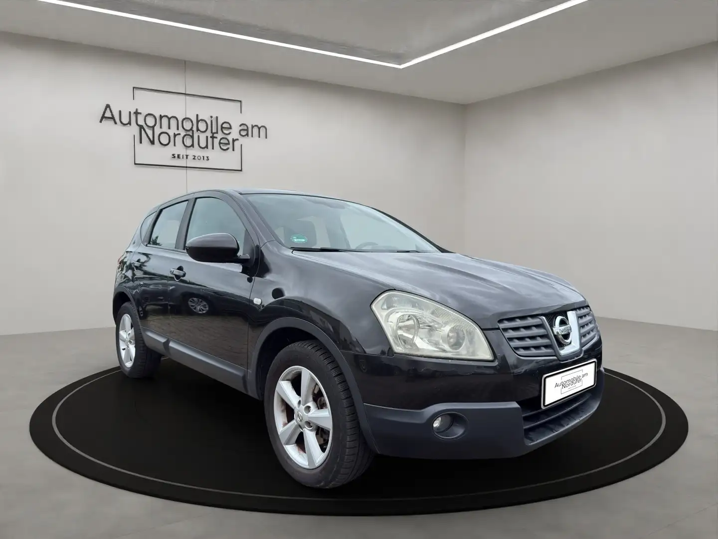 Nissan Qashqai Panoramadach-Klima-Tempomat-Allwetterreifen-PDC Noir - 2