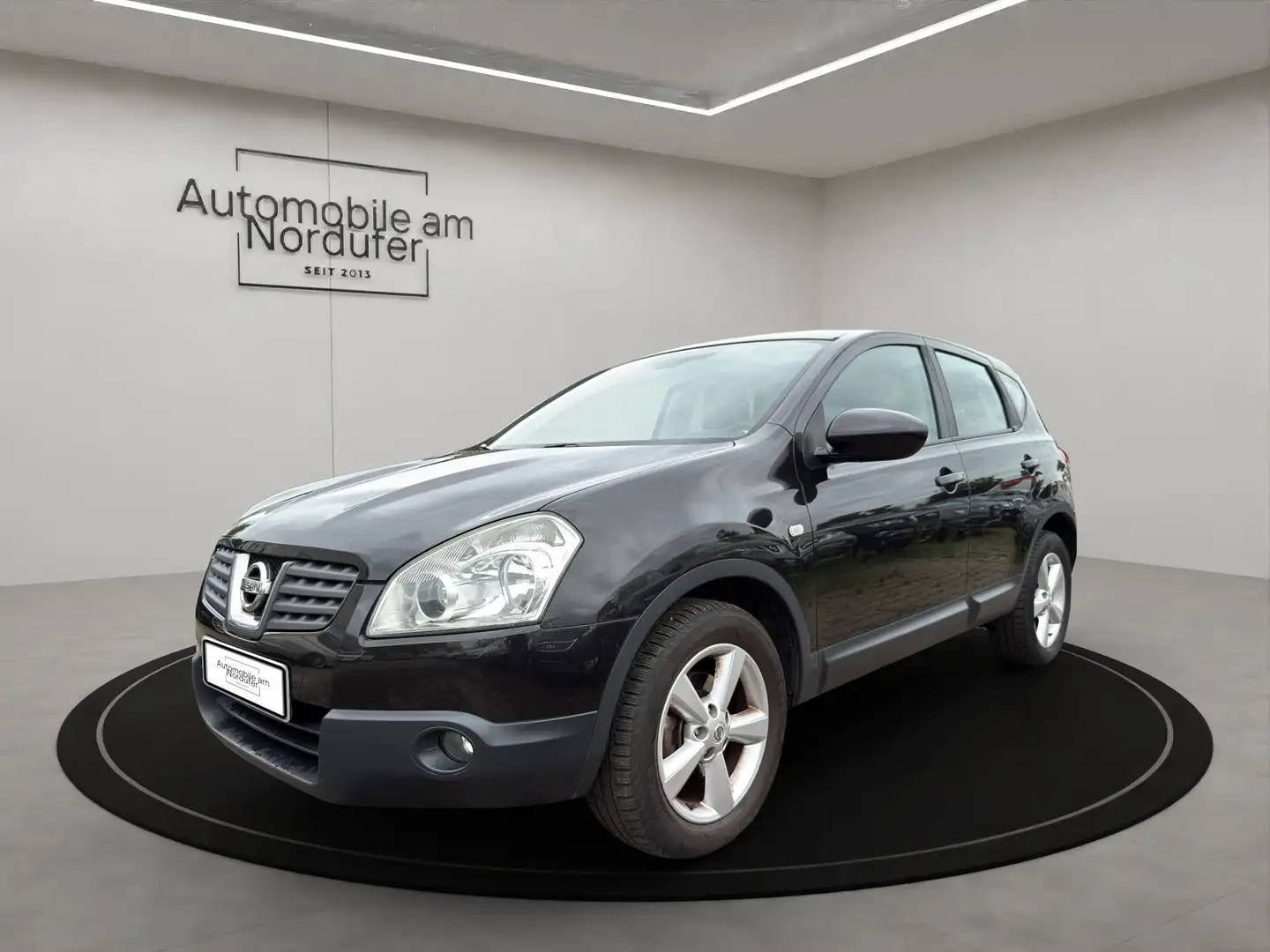 Nissan Qashqai Panoramadach-Klima-Tempomat-Allwetterreifen-PDC Noir - 1