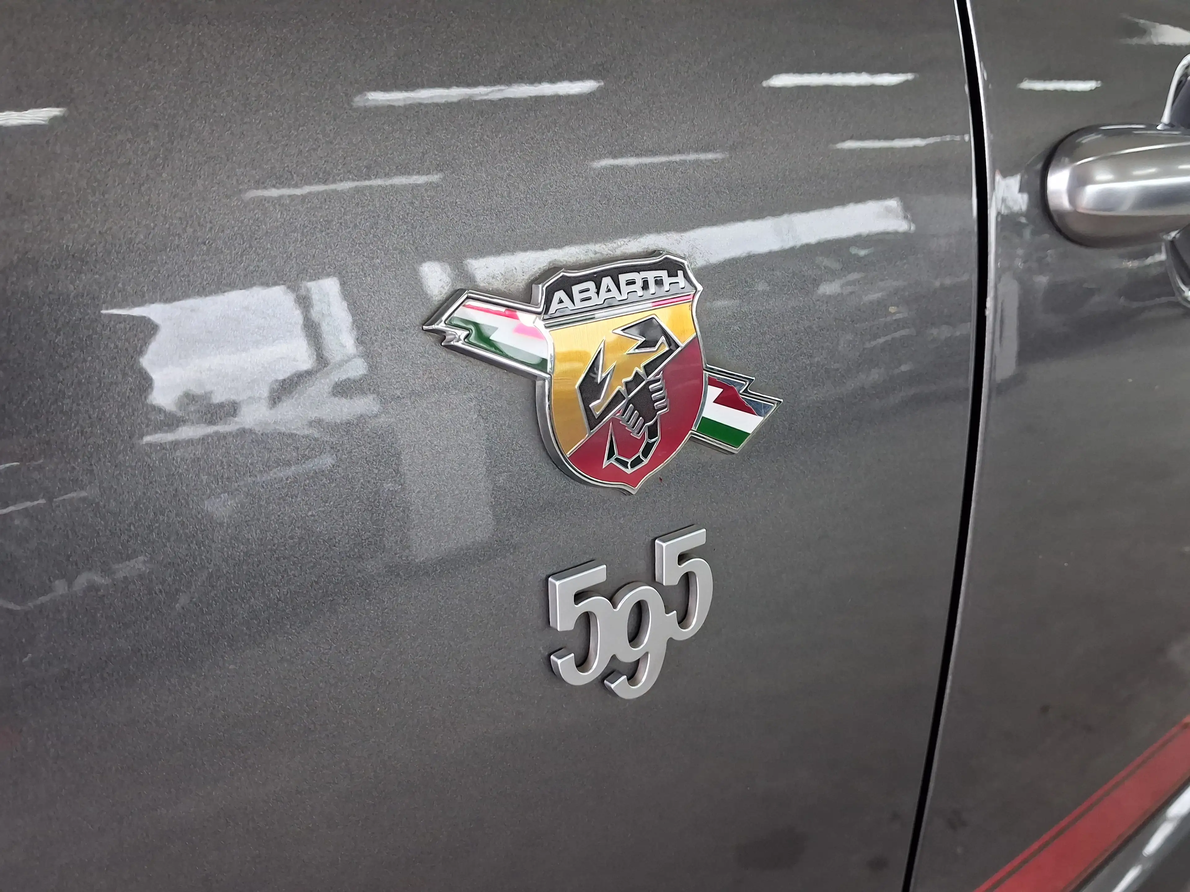 Fiat 500 Abarth 595 / NAVI / JANTES / CLIM / BLUETOOTH / GARANTIE — photo 10