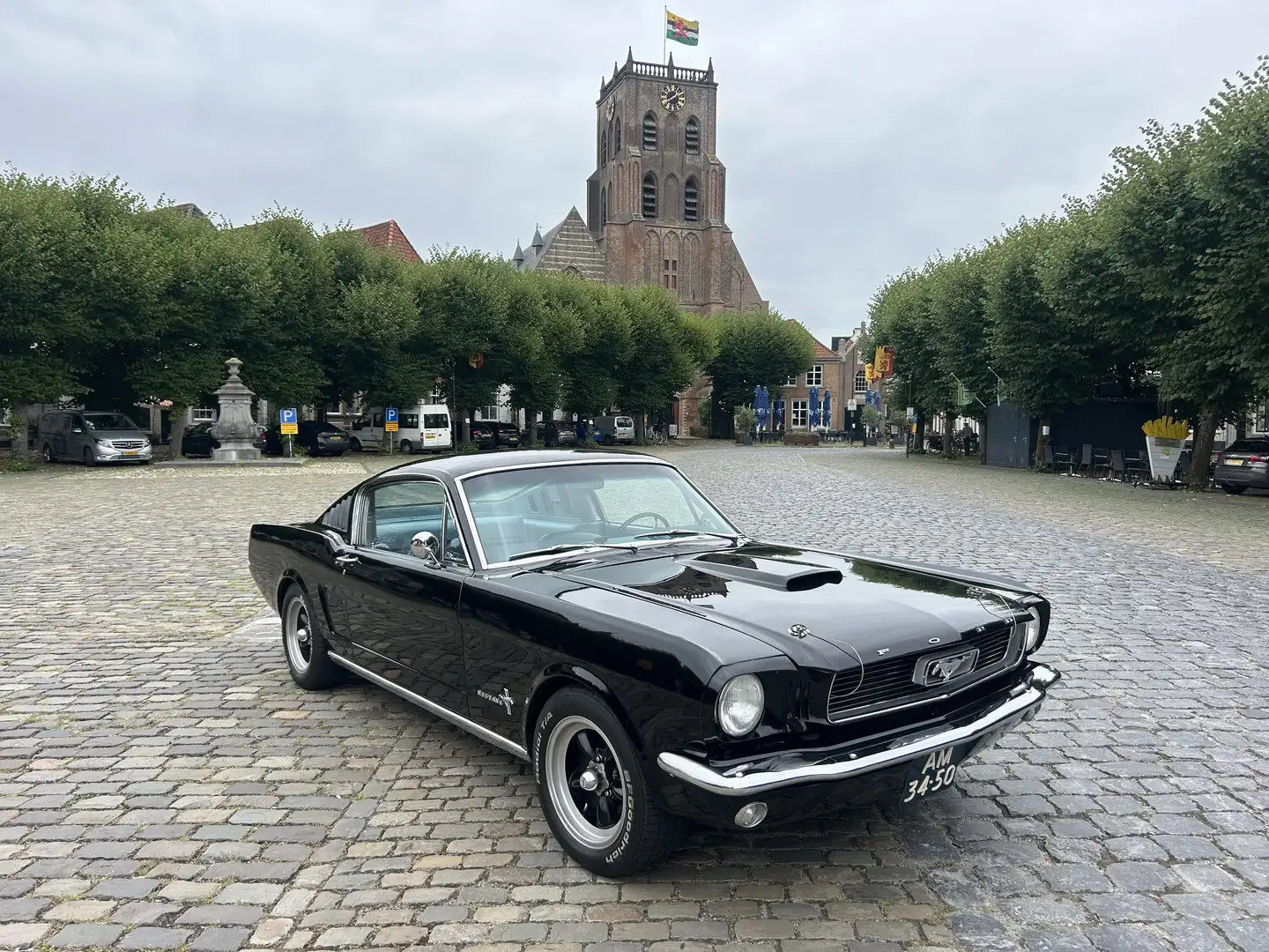 Ford Mustang Mustang Fastback Černá - 1