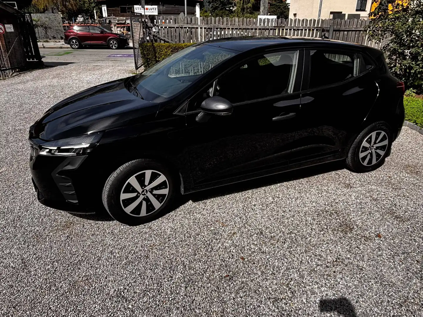 Mitsubishi Colt Colt 1,0 MPI Invite Invite Schwarz - 1