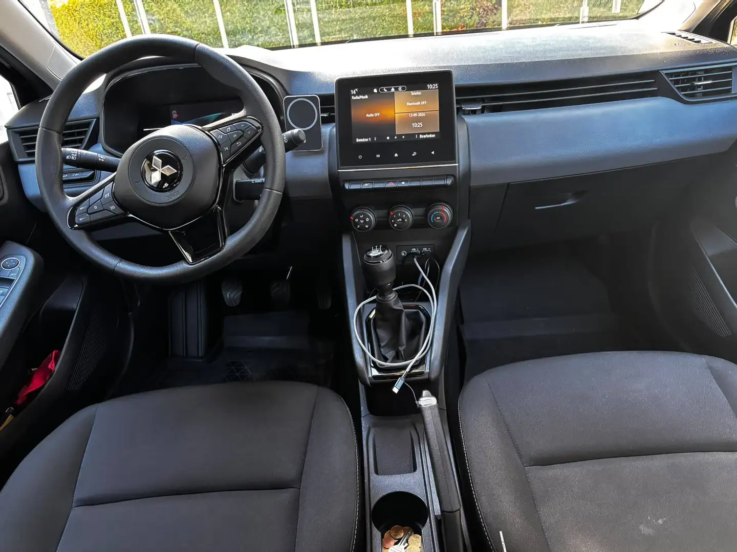 Mitsubishi Colt Colt 1,0 MPI Invite Invite Schwarz - 2