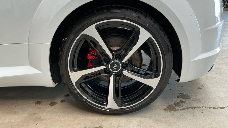 Audi TT 2.0 TFSI quattro S line Competition B&O LED 18" — photo 11