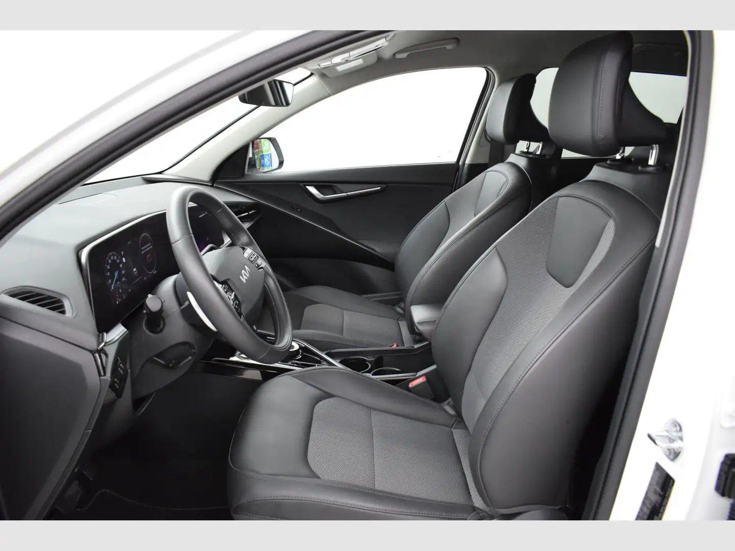Kia Niro 1.6 GDi HEV 104kW (141CV) Drive Blanco - 2