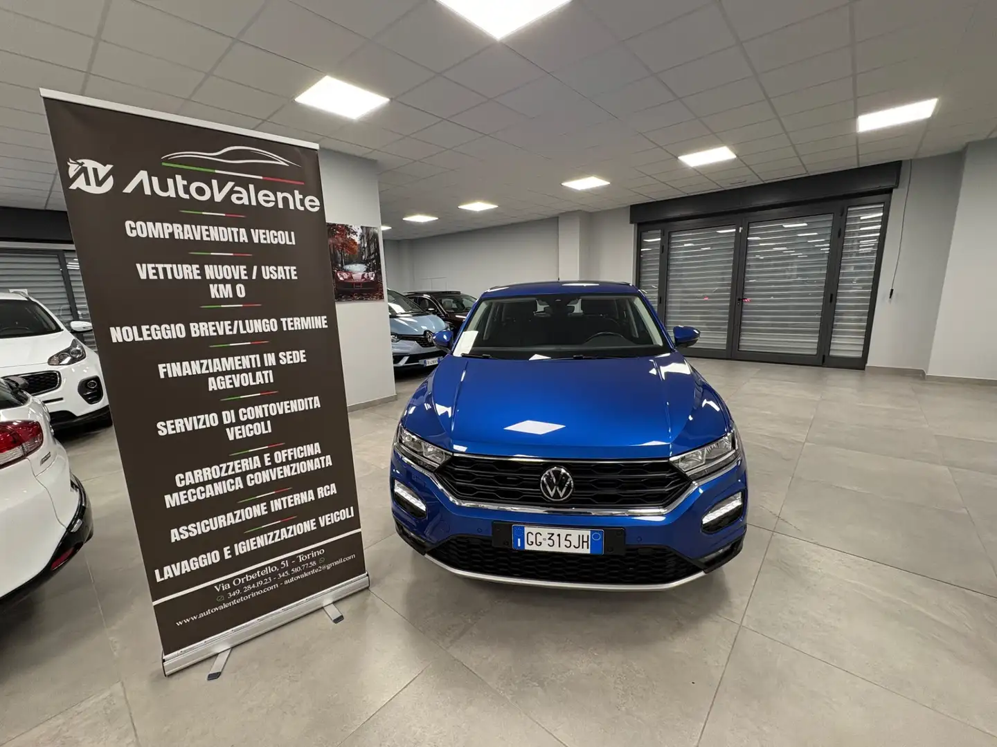 Volkswagen T-Roc 2.0 TDI SCR 150 CV DSG 4MOTION Sport BlueMotion Te Azul - 2