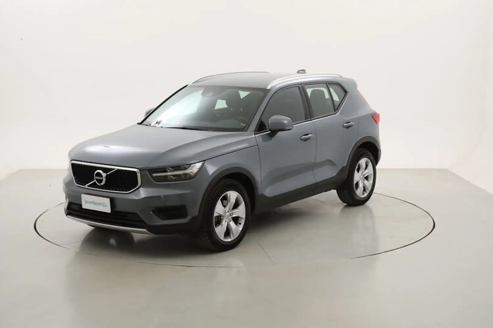 Volvo XC40 T3 Momentum Pro Geartronic 1.5 Benzina 163CV Grigio - 1
