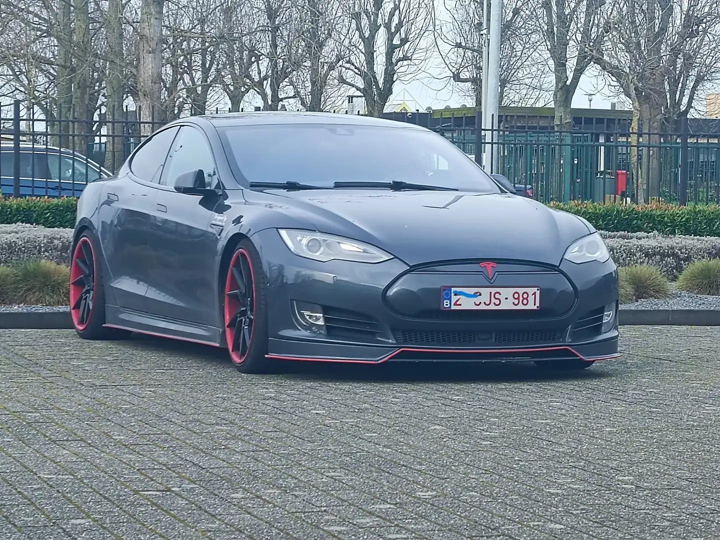 Tesla Model S Performance ( ludicrous + 772 pk ) Gris - 2