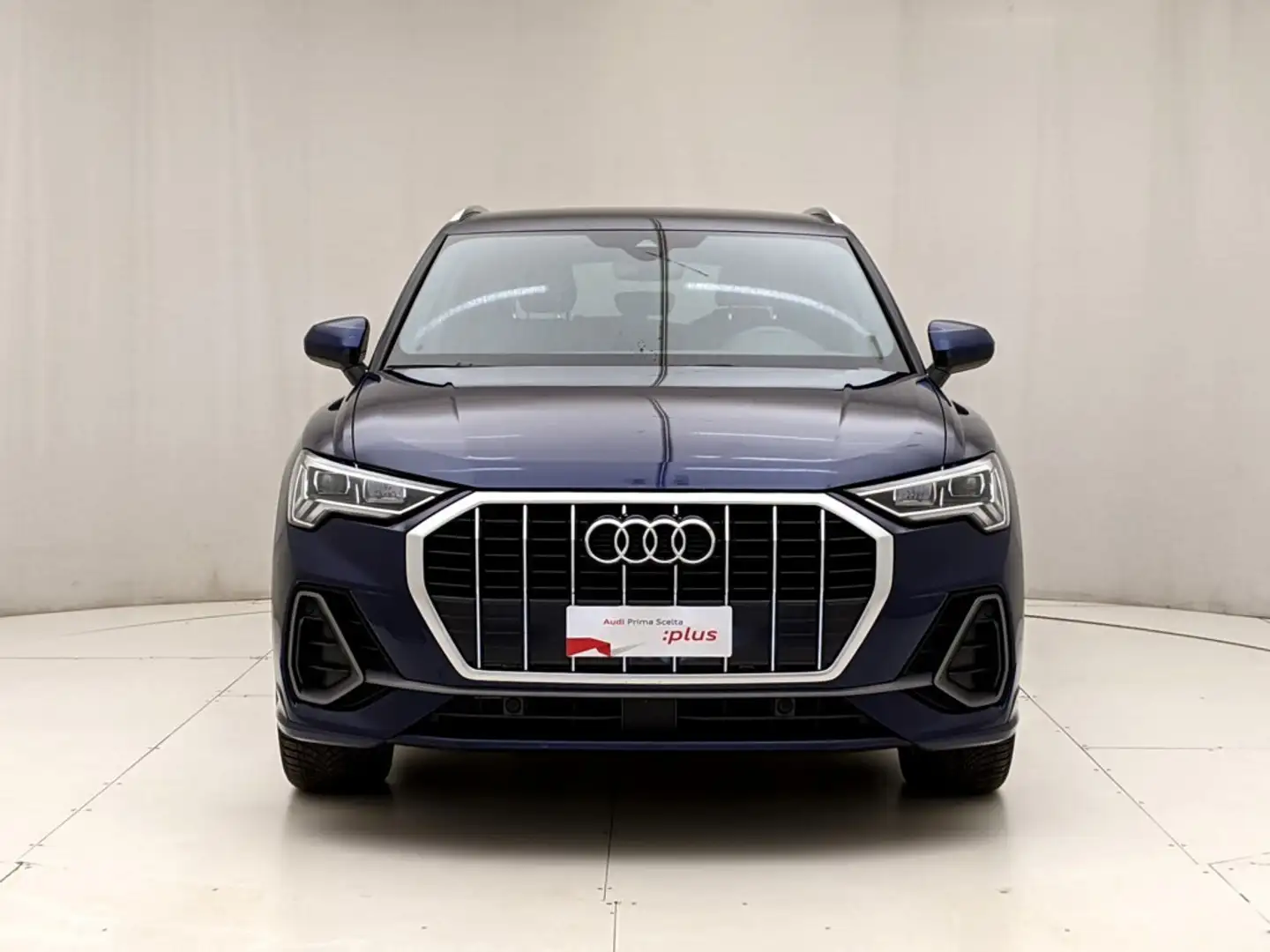 Audi Q3 35 TDI S tronic S line edition Blu/Azzurro - 2