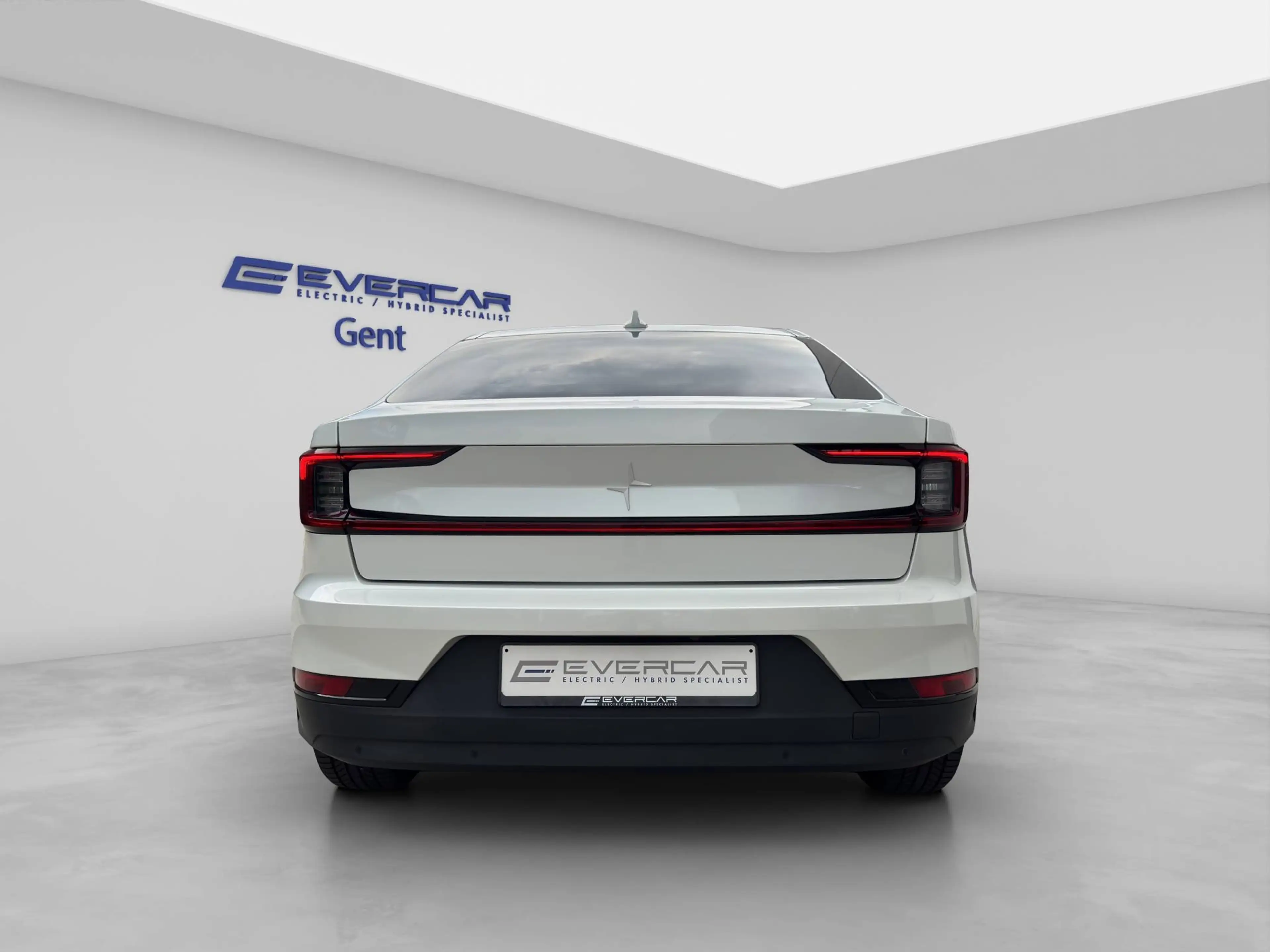 Polestar 2 Polestar 2 78 kWh AWD Plus Pilot **PANO*ACC*20"*TOWHOOK** — photo 6