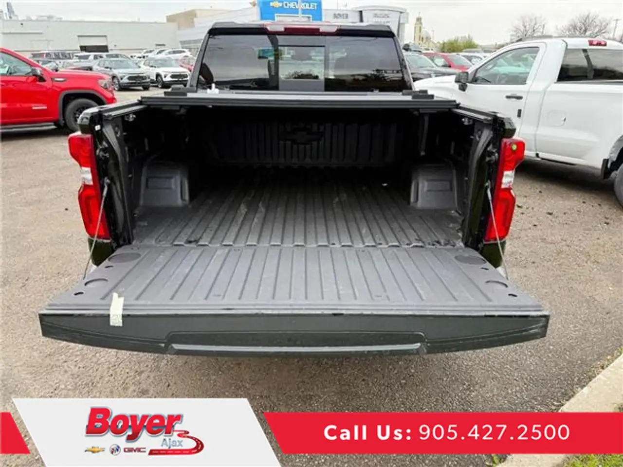 Chevrolet Silverado 1500 снимка Chevrolet Silverado 1500