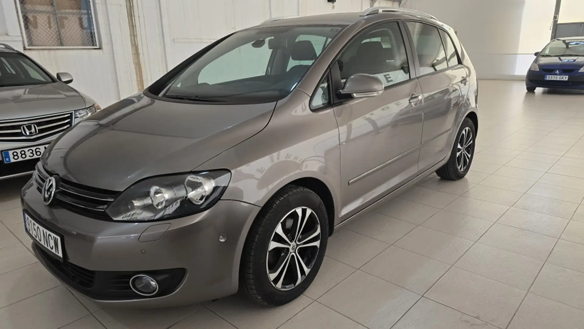 Volkswagen Golf Plus 1.4TSI Advance DSG Beige - 2
