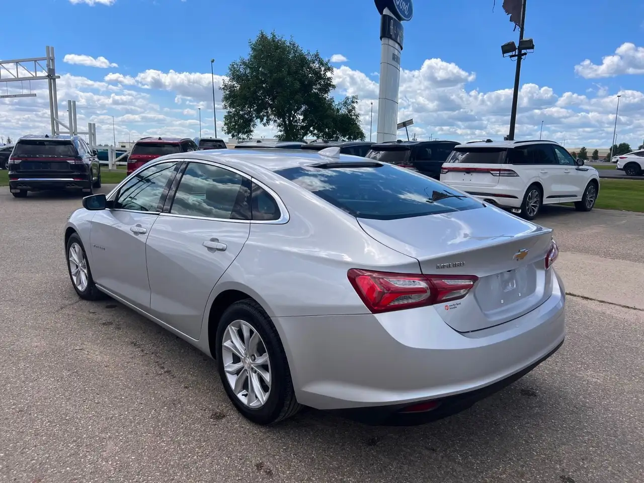 Chevrolet Malibu photo Chevrolet Malibu