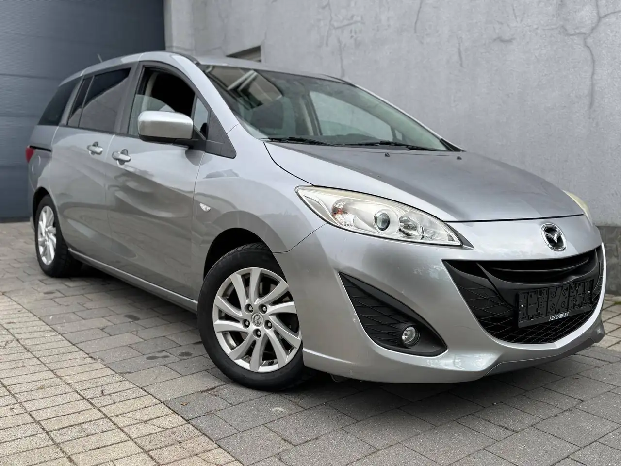 Mazda 5